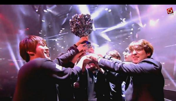 穆雷在SKT比赛中比赛规则变更，夺冠引发热议！赢得满堂喝彩